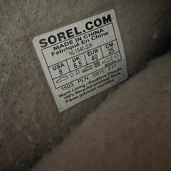 Sorel Joan of Arctic boots in Taffy and Royale. Size 8. - Picture 10 of 10